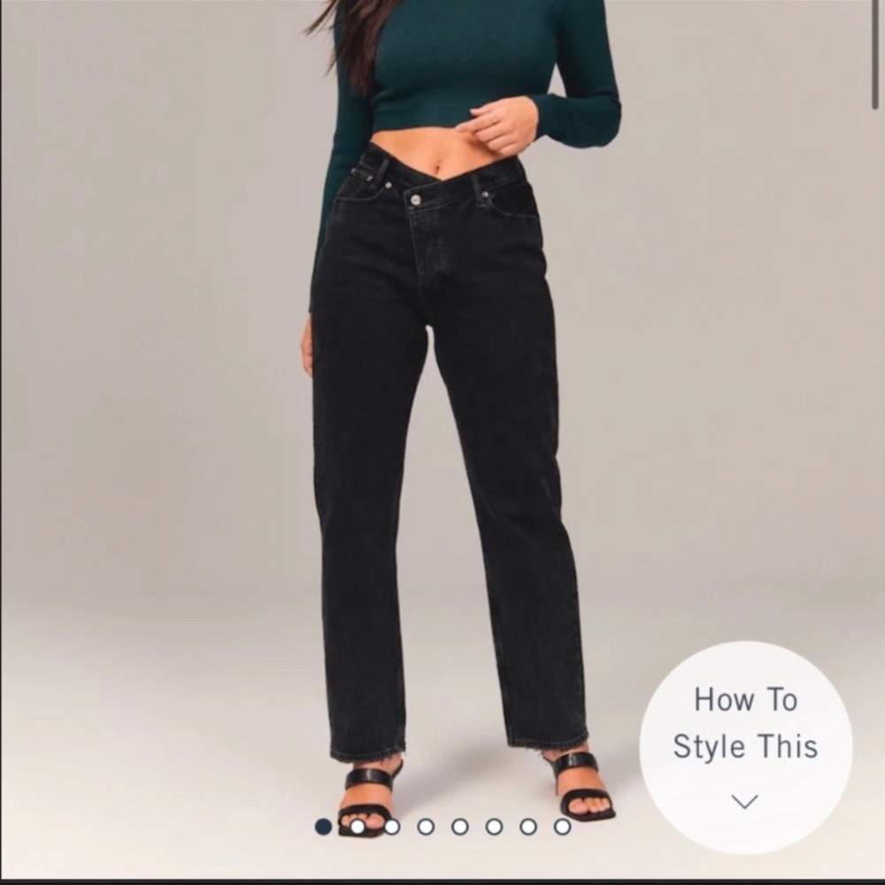 90s Curve Love Ultra High Rise Straight Jeans “28 Short”